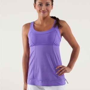 Lululemon Run: purpleTa Ta Topper size medium